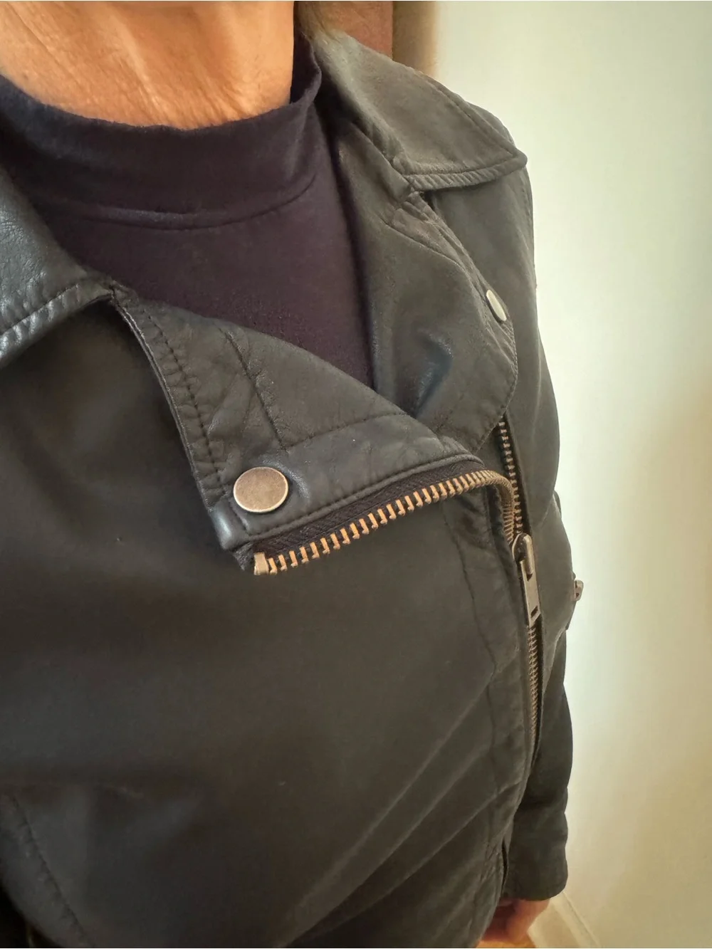 Anthropologie Classic Black Faux Leather Moto Jacket - Women's size 8